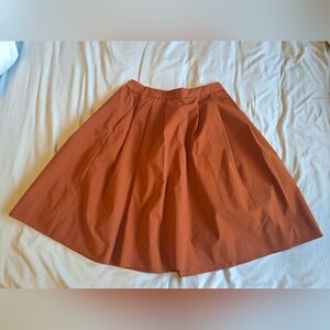 Uniqlo  A line skirt
